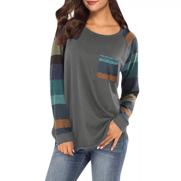 Tops - Gray Stripped Sleeve Top